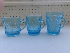 Anciens  3 Verres Mugs Tasses