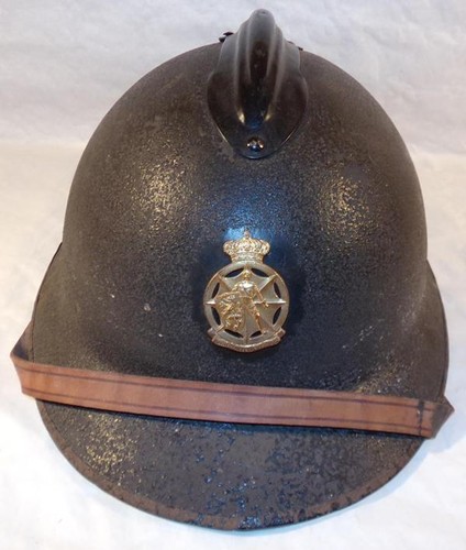 Casque adrian modèle - adrian, avec