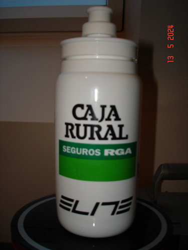 Cyclisme bidon caja rural - ,