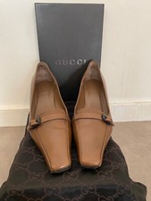 Gucci escarpin Chaussure en cuir marron clair à talon de 6 cm