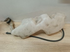 Un Réservoir d'huile avec