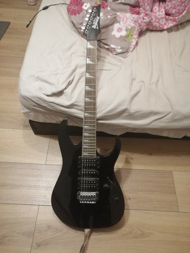 Guitare électrique ibanez - électrique,