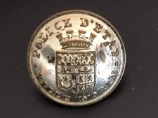 Bouton d'uniforme de la police