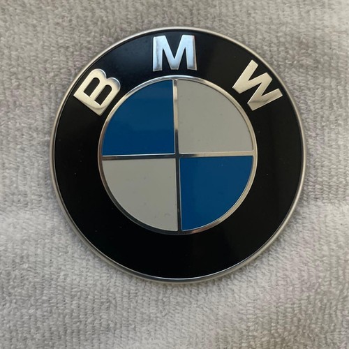 Bmw genuine front emblem - bmw,