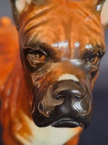 Magnifique chien porcelaine