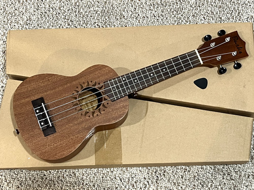 Burks ukulele wood - uk-21,
