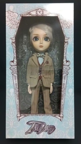 Taeyang reonhardt doll - reonhardt,