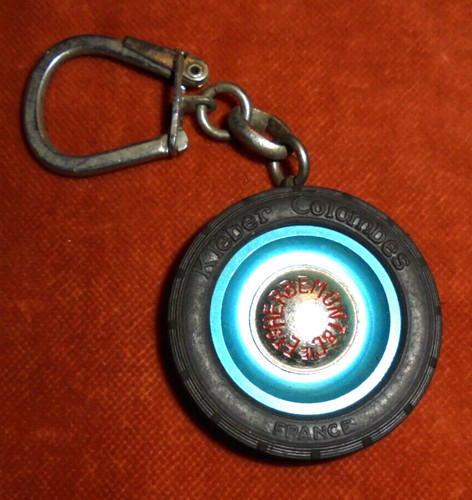 Porte clés key ring - porte-clés,