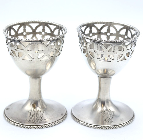 Porte oeufs anciens 1893 - anciens,