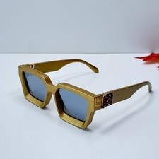 Louis Vuitton Z1165W 1.1