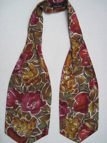 Authentique foulard écharpe - -,