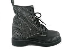 RPK - BOTTES FEMME EN CUIR PERFORÉ NOIR VINTAGE DM41