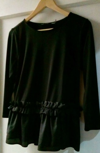 Nwt ivanka trump cosmic black - nwt,