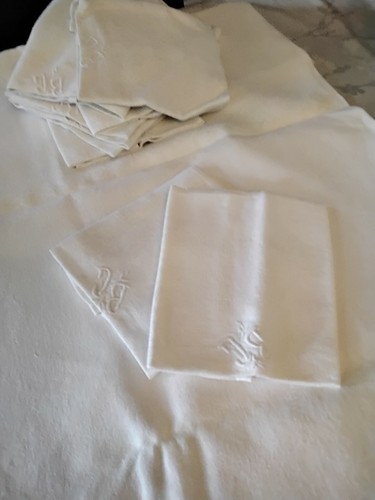 Ancienne belle nappe - ancienne,