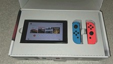 Nintendo Switch Console avec