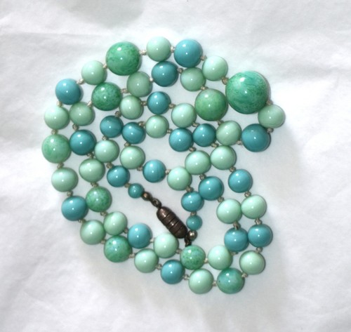 Collier perles ancien - de, pate