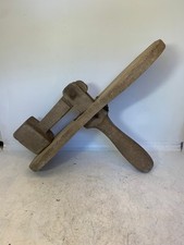 ANCIENNE CRECELLE DE COMMUNION