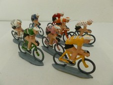 LOT CYCLISTES pour diorama en