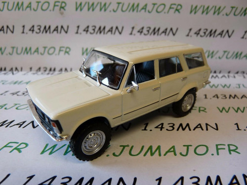 Pl24 voiture ixo ist - pl24, 1/43