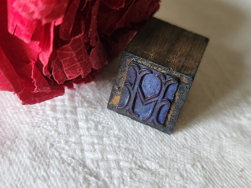 Mini tampon ancien - , monogramme
