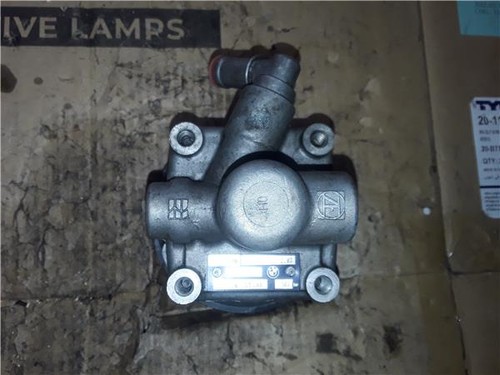 2245243 pompe direction - ,