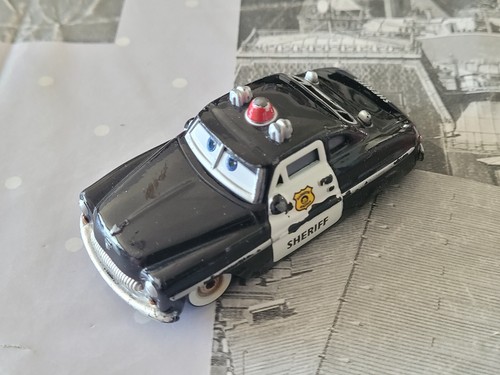 Voiture mattel disney pixar - disney,
