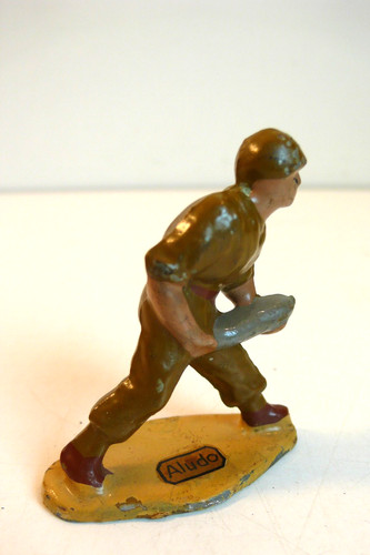 Aludo small soldier old - small,