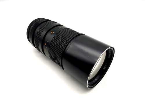 Tokina 210mm 5 - 1:3.5, objectif