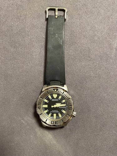 Montre plongée seiko noire - montre,