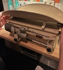 Balance pèse bébé testut