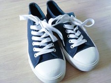 Baskets 37 Femme sneakers Chaussure légère Gémo bleu marine TBE