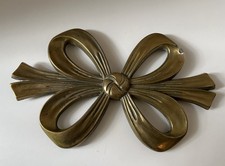 Dessous de plat nœud en