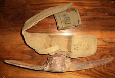 rare pioche marquée US et