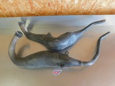 Paire de pot d'échappement