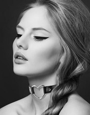 Collier en cuir noir SM avec