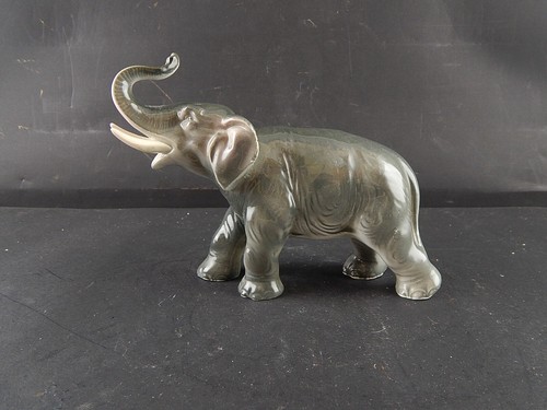 Antique original petite - petite, statue