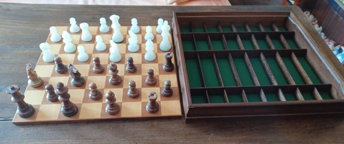 Jeu échecs vintage dal - jeu,