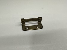 PLATINE FIXATION CACHE