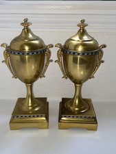 Paire de cassolette en bronze