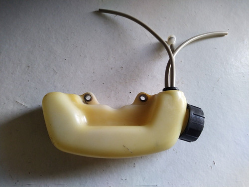 Reservoir pour taille haie - ,