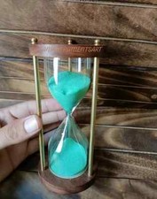 Minuteur De Sable En Bois