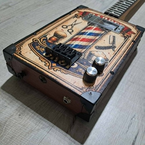 Cigar box guitar g - b,