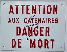 ANCIENNE TOLE EAU MINÉRALE NATURELLE VITTEL GRANDE SOURCE VOSGES