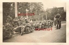 Tire-vélos avec enfants sur