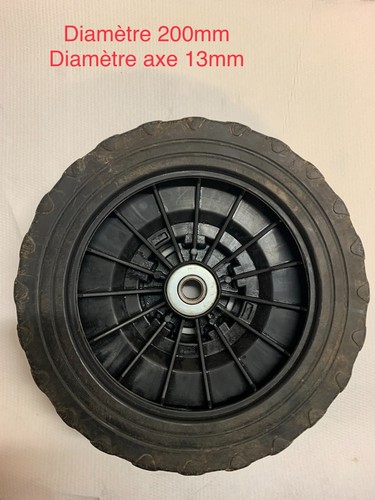 Roue arrière pour tondeuse - pour,