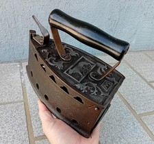 Ancien Fer À Repasser à