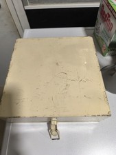 Ancienne Pharmacie Metale