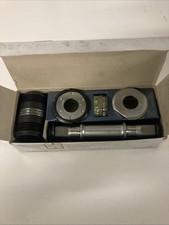 Boîtier pedalier Shimano Dura