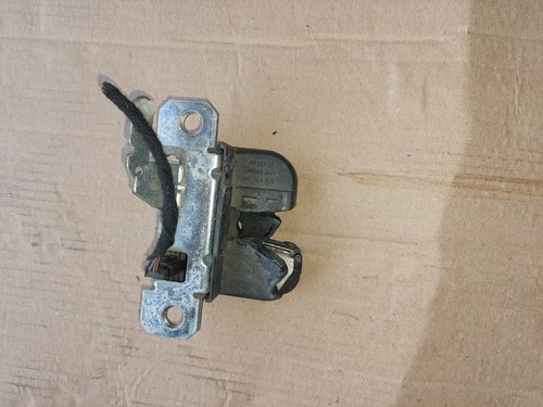 6l6827505 serrure coffre - de,