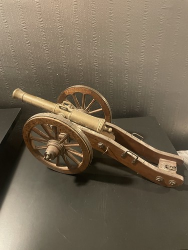 Canon miniature - canon,
